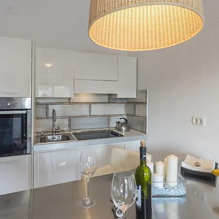 Monte & Paradiso شقة *