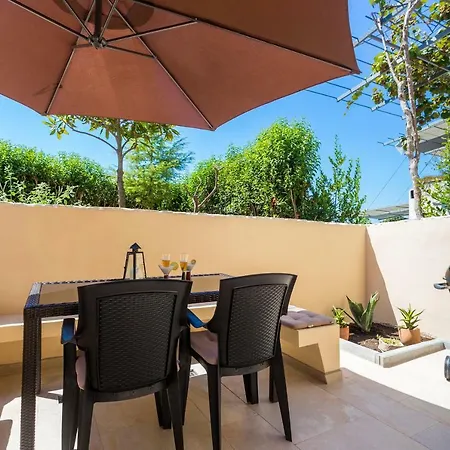 Monte & Paradiso * بولا